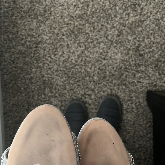 $275 Badgley Mischka Size 9 Jen Ankle Strap Crystal Sandal Pumps NWT - Picture 9 of 11